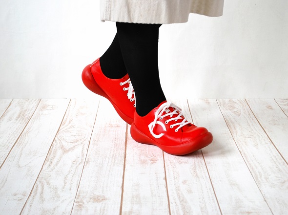 広島東洋カープ リゲッタカヌー コラボスニーカー レディース 広島東洋カープ ライセンスグッズのご紹介