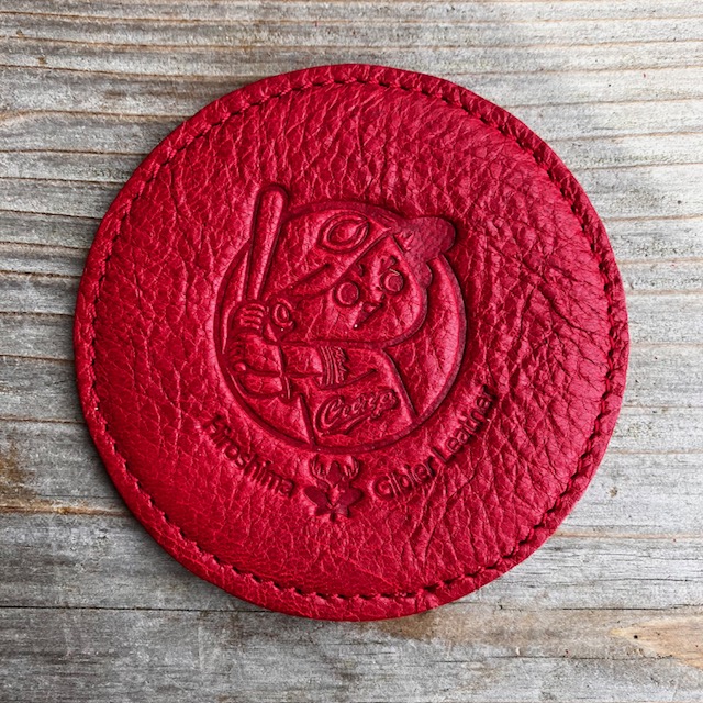 【広島ジビエレザー×カープ】コラボ鹿革コースター　カープ坊や