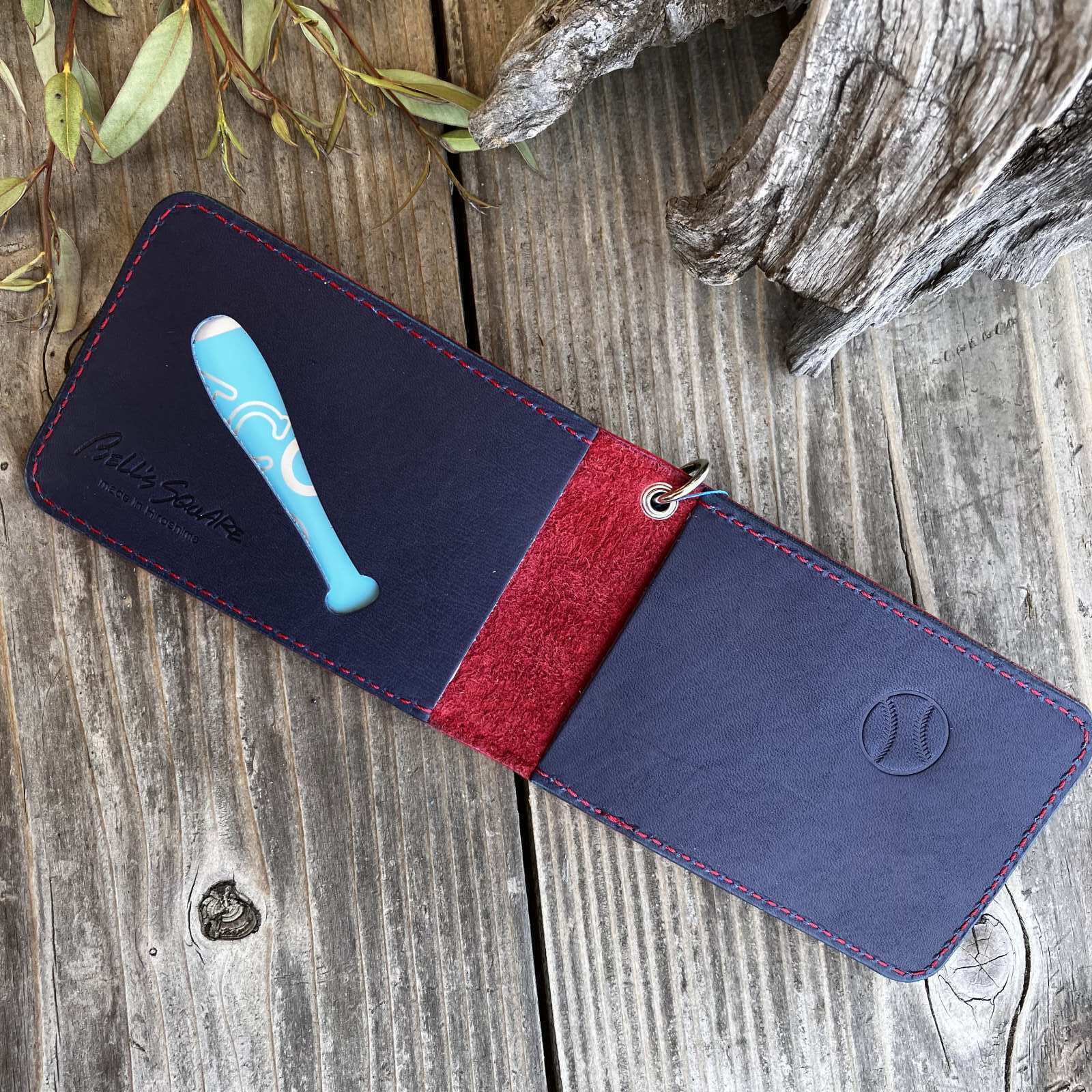 【広島ジビエレザー×カープ】コラボ鹿革IDカード&パスケース