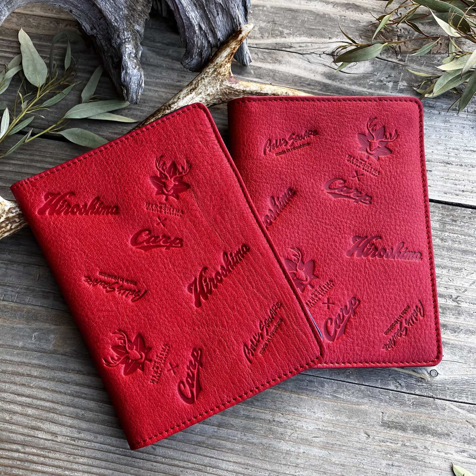 【広島ジビエレザー×カープ】コラボ鹿革A6マルチカバー